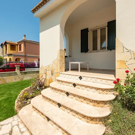 Villa In Un Piccolo Paradiso